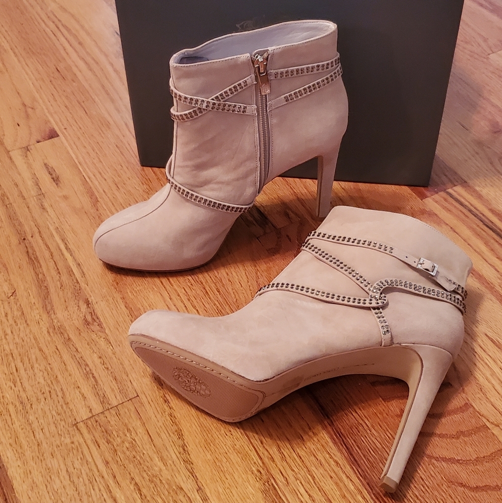Vince Camuto Alco Suede Dress Booties Bamboo Beige Rhinestone Strap 10 NIB - Picture 5 of 16
